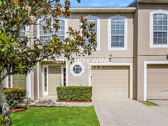 2nd image of 11856 Lake Bend Cir
