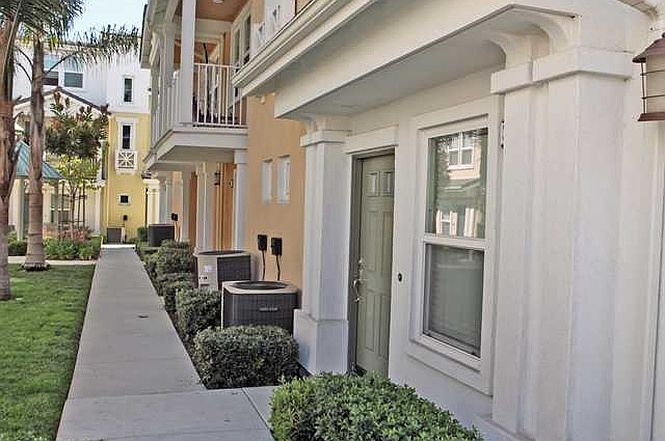 1st image of 3007 Beachwood Bluff Way