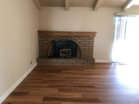 4th image of 280 Donald Dr