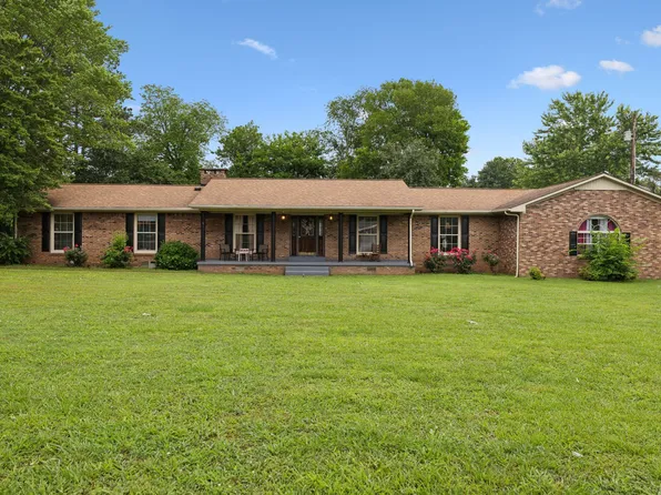 1106 5th Ave, Lawrenceburg, TN 38464