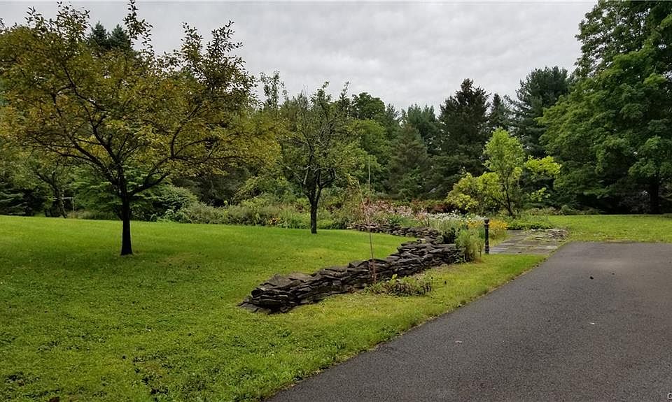 1st image of 7632 Hunt Ln