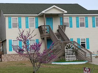 4011 Shelby Ave, Kitty Hawk, NC 27949