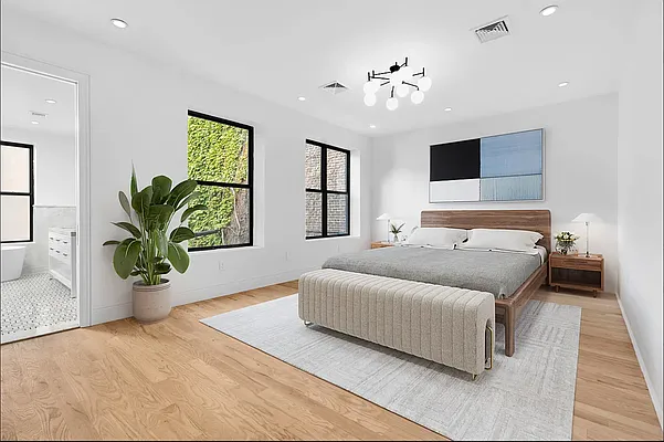 Rented by SERHANT. | media 6