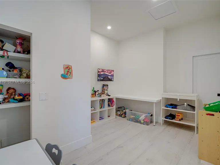18326 SW 83rd Pl — Photo 55
