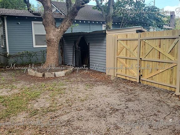 5th image of 1546 E 11th St