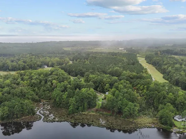 455 Bennett Neck Road, Grantsboro, NC 28529