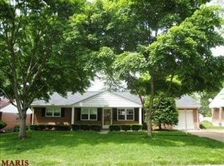 613 Kirkshire Dr, Saint Louis, MO