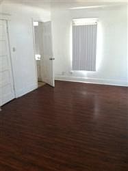 2nd image of 1447 W 59th Pl