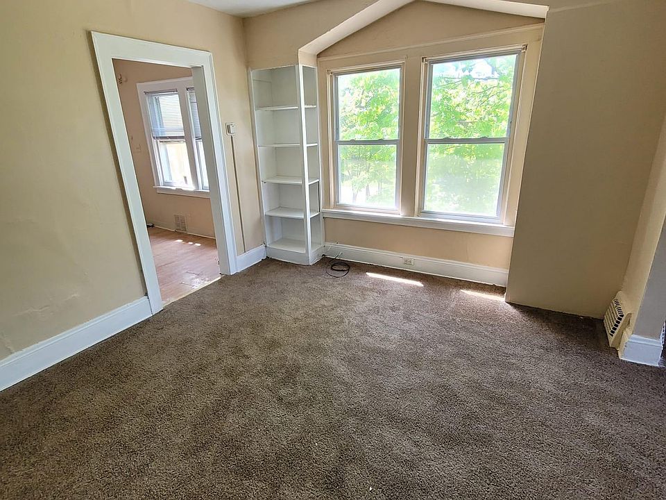 1st image of 13908 Harvard Ave #1