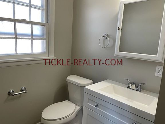 2nd image of 1420 Lehigh Station Rd APT 3