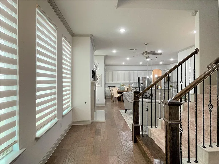 4145 Sechrist Dr — Photo 2