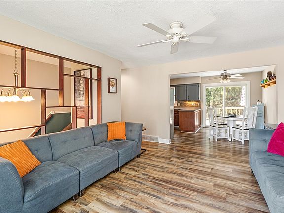 5th image of 1161 Columbine Cir