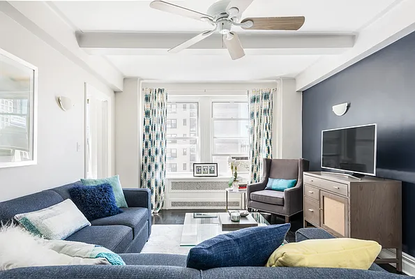 Rented by Compass | media 2