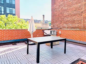 Rented by JB Mac Real Estate Inc.