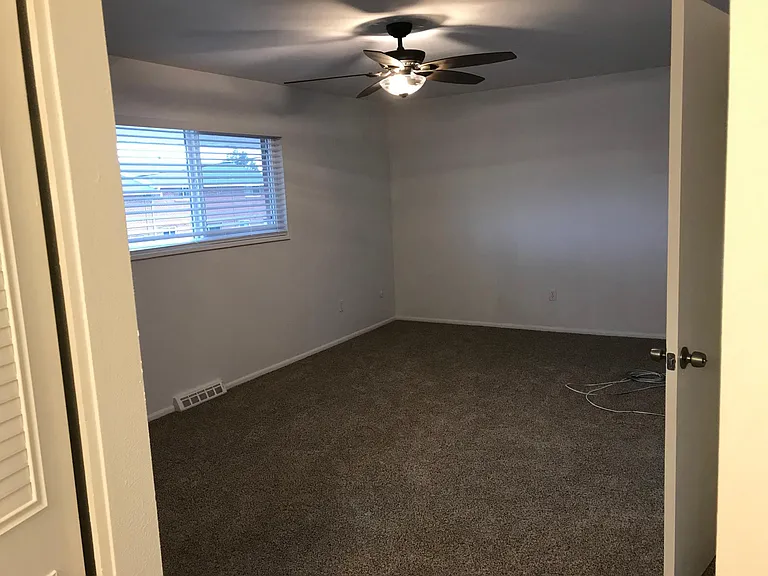 3930 S Yosemite St — Photo 24
