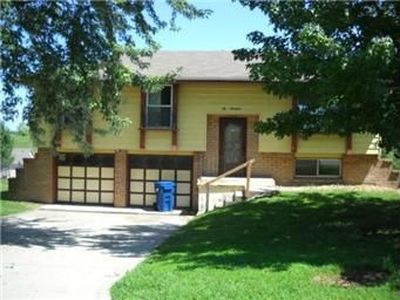 617 Zay Dr, Excelsior Springs, MO, 64024