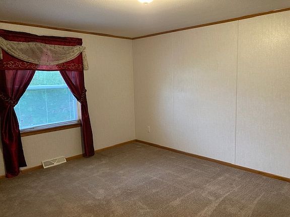 2nd image of 2001 Riverview Ave Lot 82