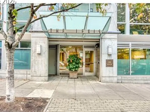 1125 NW 9th Ave APT 321, Portland, OR 97209