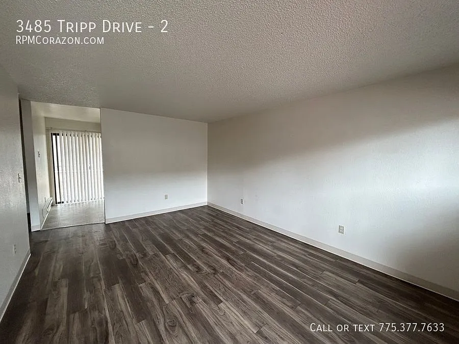 Remodeled Downstairs 1 Bedroom, 1 Bathroom in Reno close to UNR — Photo 3