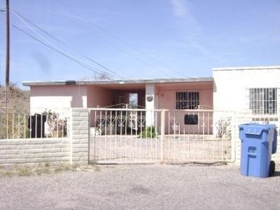 870 W Saddle Dr, Nogales, AZ, 85621