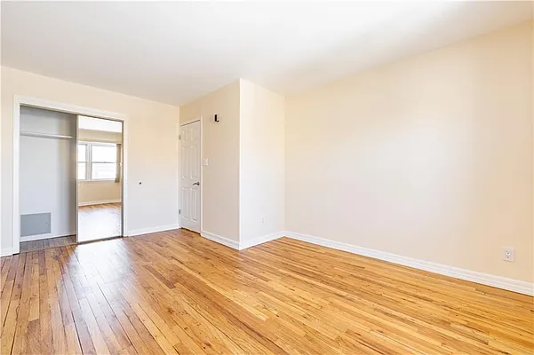 Sold by Remax Edge | media 37