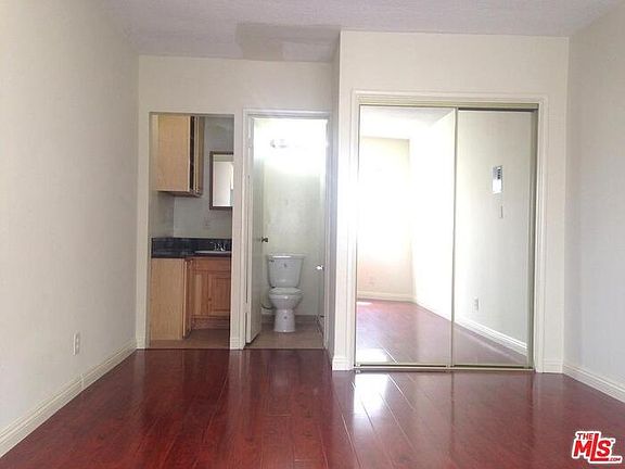 3rd image of 4375 York Blvd APT 124