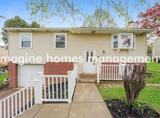 435 Alpine Village Dr, Monroeville, PA 15146