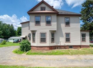 1262 S Main St, Palmer, MA 01069