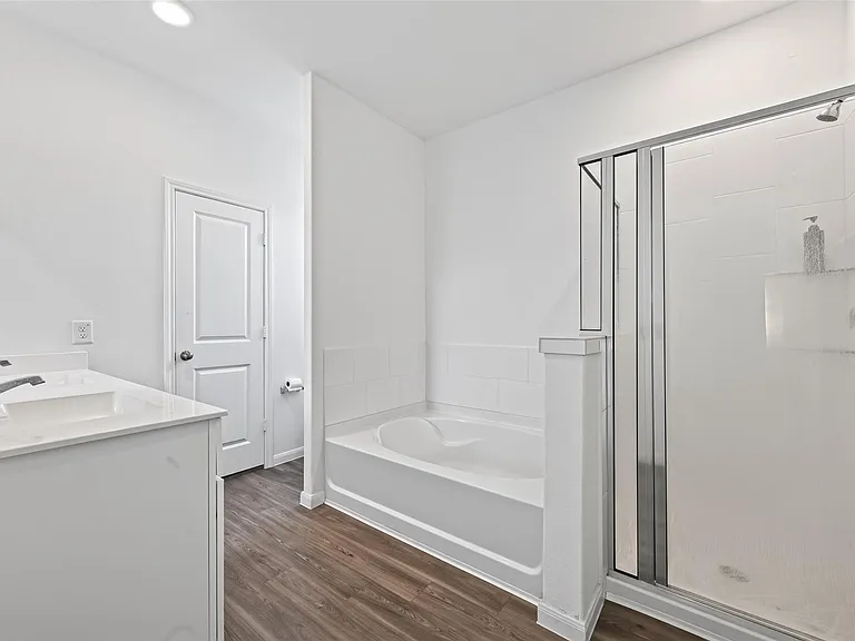 8111 Star Terrace Dr — Photo 24