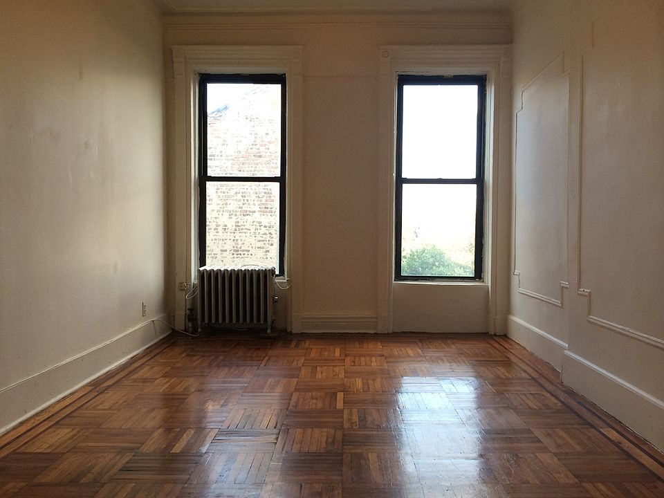 1st image of 1047 Bedford Ave APT 1C