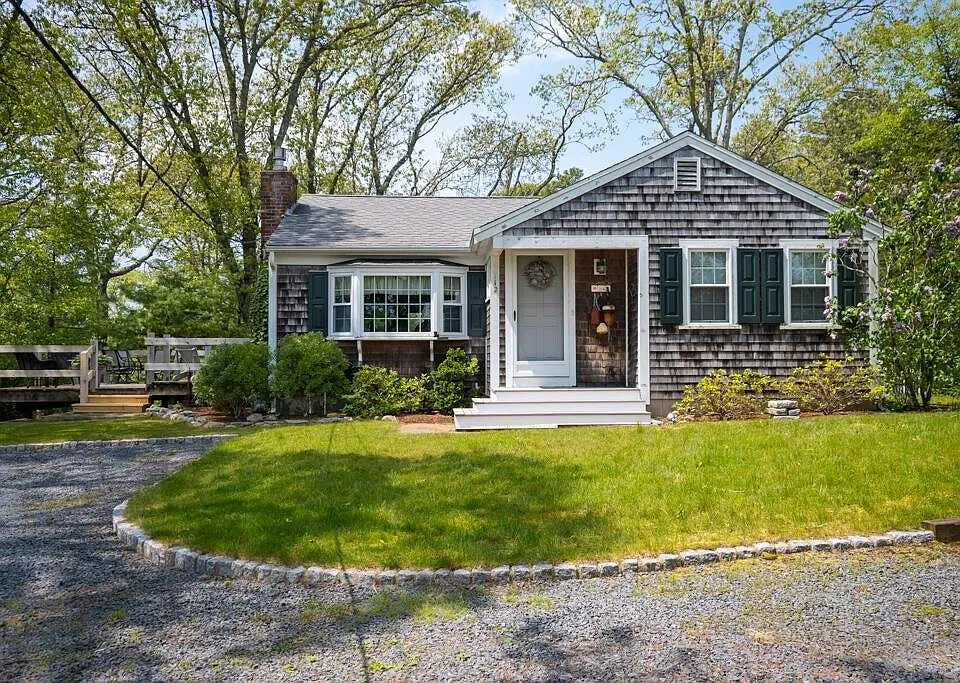 112 Sisson Rd