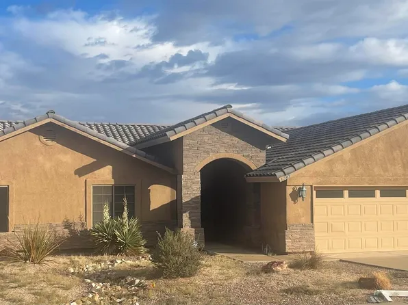 6302 E 47th St, Yuma, AZ 85365