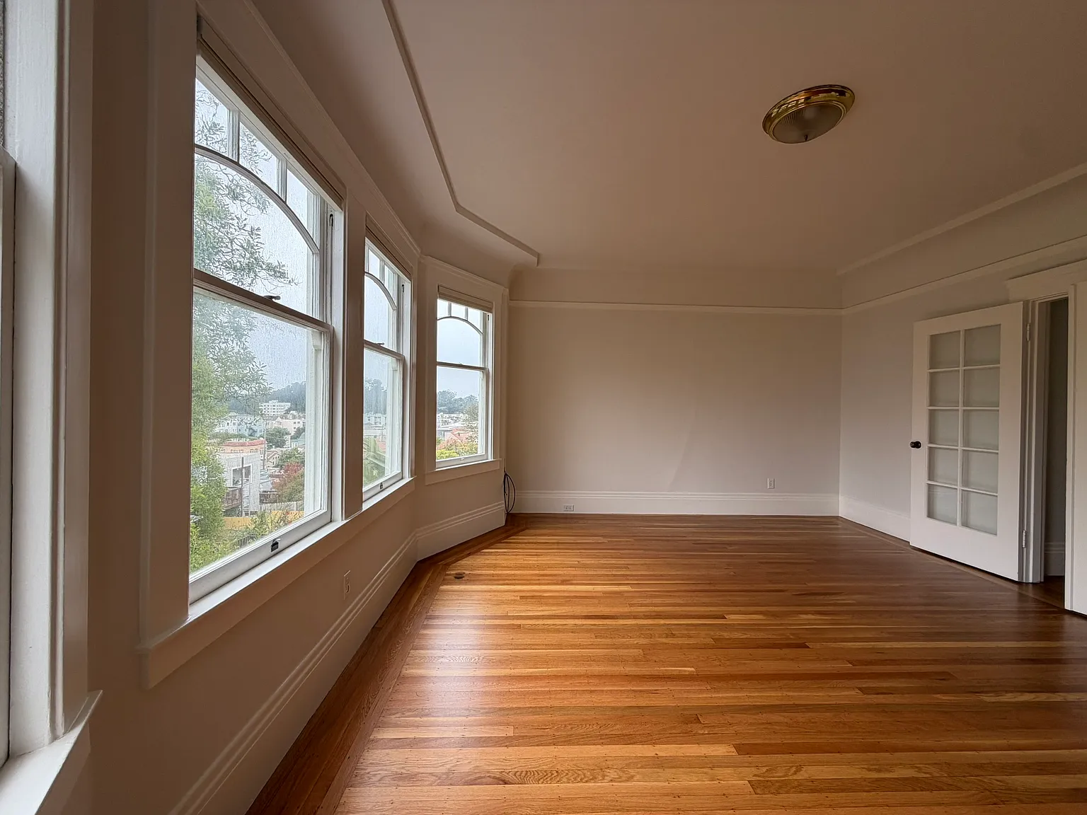 1 bed, 800 sqft, $4,100 — Photo 4