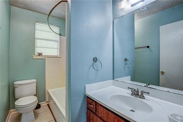14064 River Rd — Photo 9