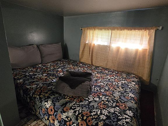 bed built into the wall