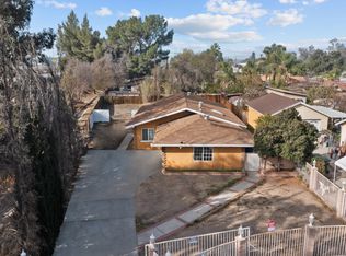 10815 Memory Park Ave, Mission Hills, CA 91345