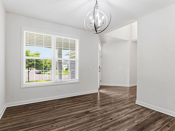 4th image of 3276 129th Ave NE