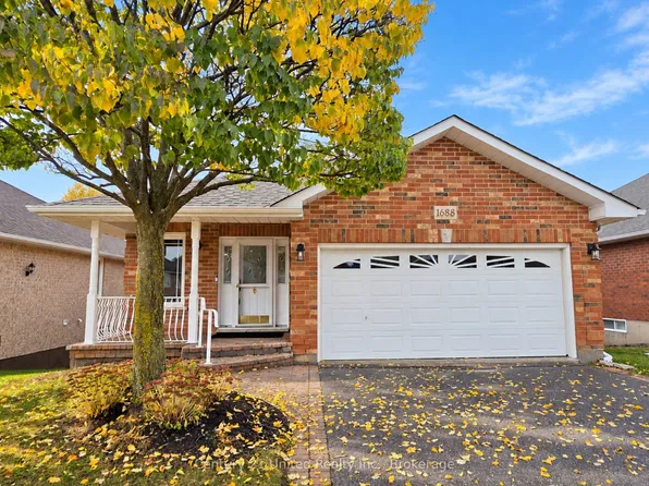 1688 Glenforest Blvd, Peterborough, ON K9K 2L5