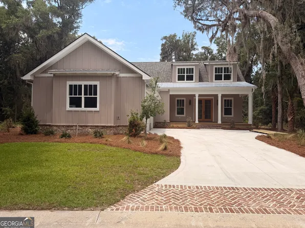 306 Cobia Ln, Saint Marys, GA 31558