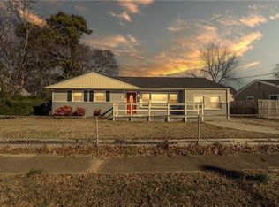 2212 Tarrallton Dr, Norfolk, VA 23518