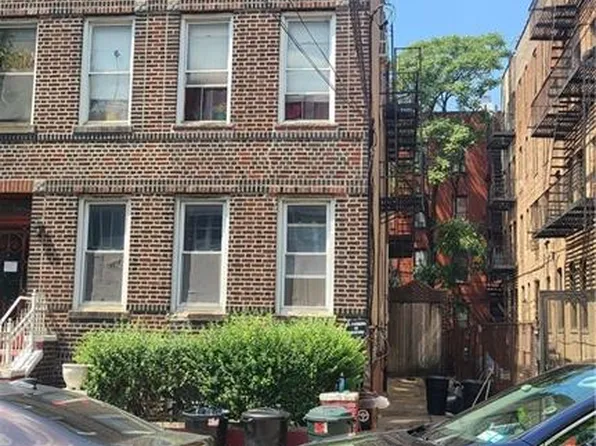 128 E 52nd St, Brooklyn, NY 11203