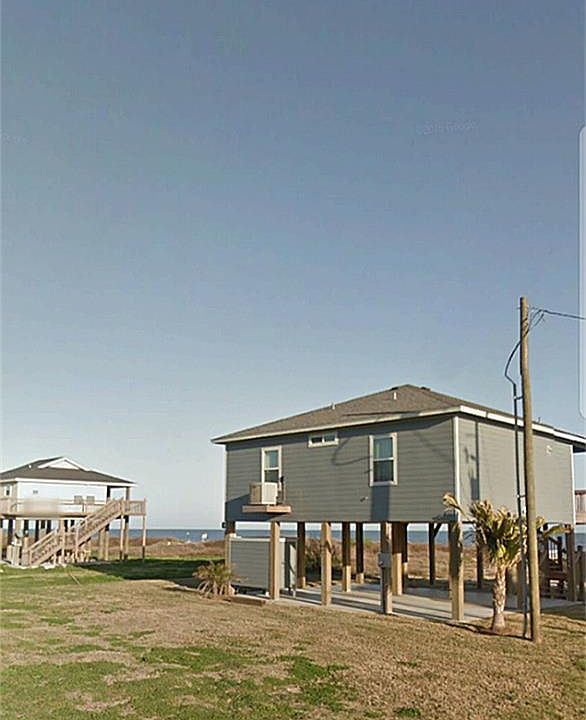 2nd image of 966 James Rd