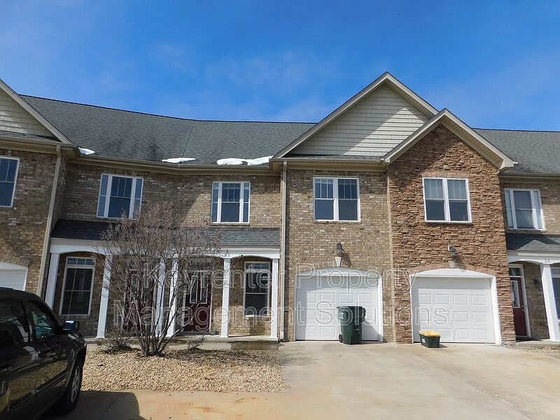 1st image of 24 Enchanted View Cir