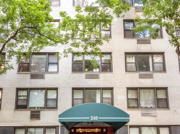 225 East 46th Street image 1 of 1