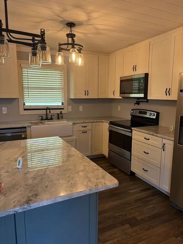 2 bed, 2.0 bath, 1259 sqft, $1,250 — Photo 2