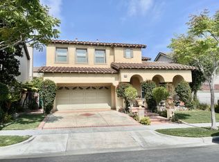 16 Kingsway Dr, Mission Viejo, CA 92694