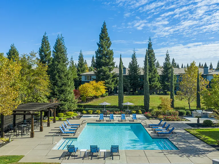 Meridian at Stanford Ranch — Photo 14