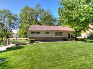 8009 Waverly Ave, Kansas City, KS 66109