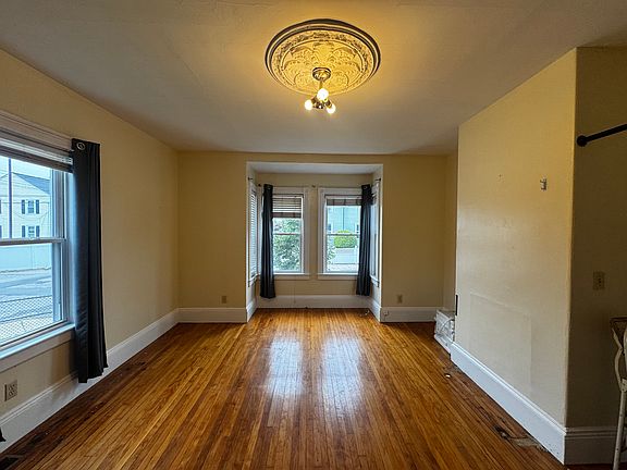5th image of 72 Bower St