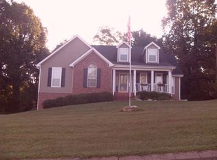 906 Castleview Dr, Ringgold, GA 30736
